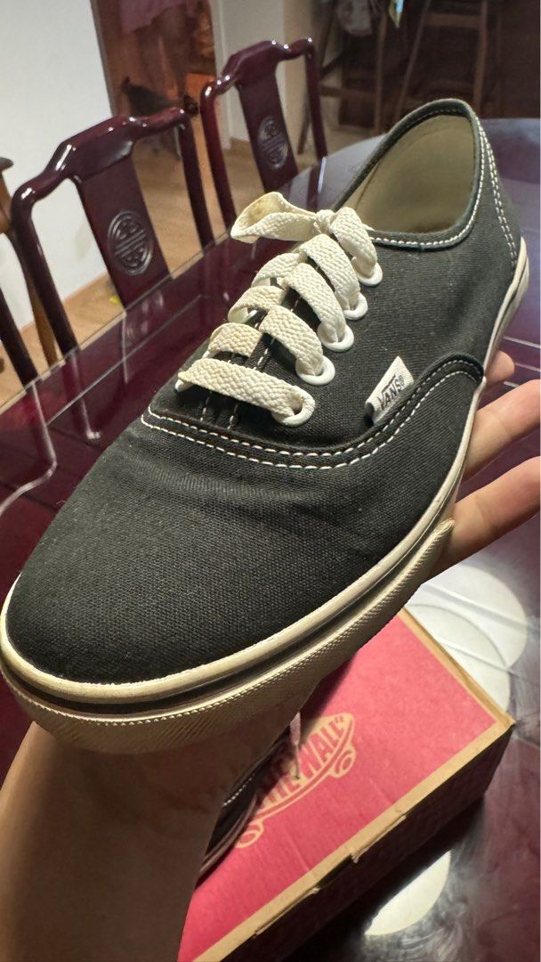 Vans authentic deals lo pro cheap