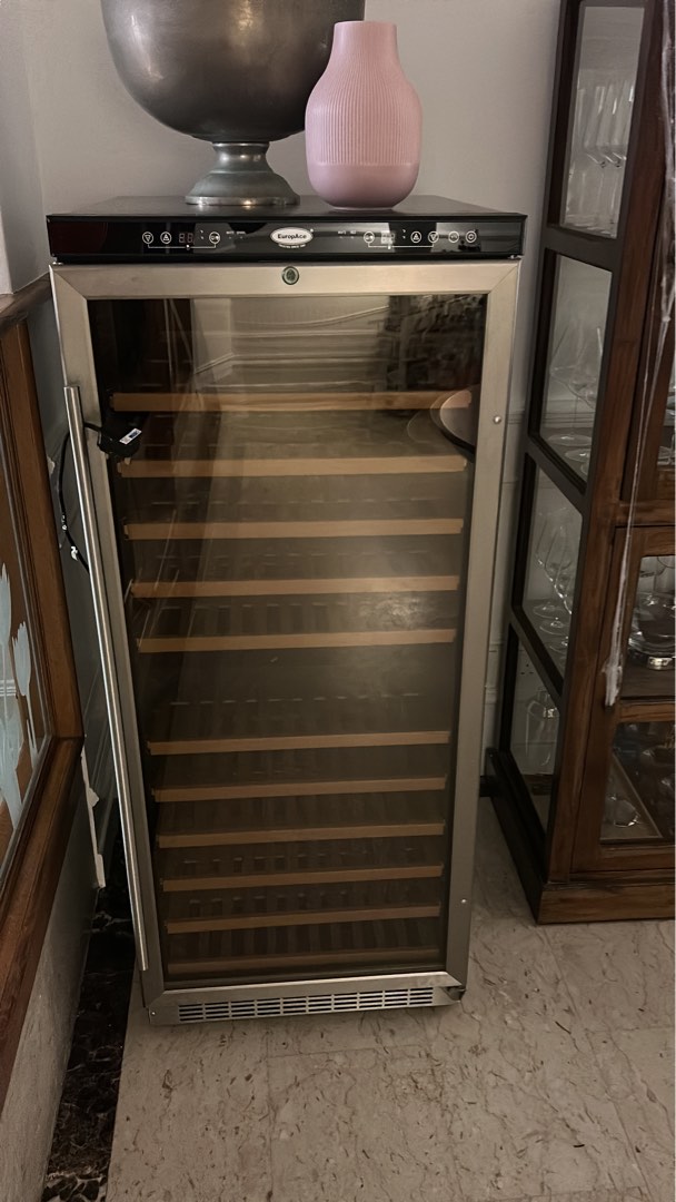 Wine Chiller for repair, TV & Home Appliances, Kitchen Appliances, Wine