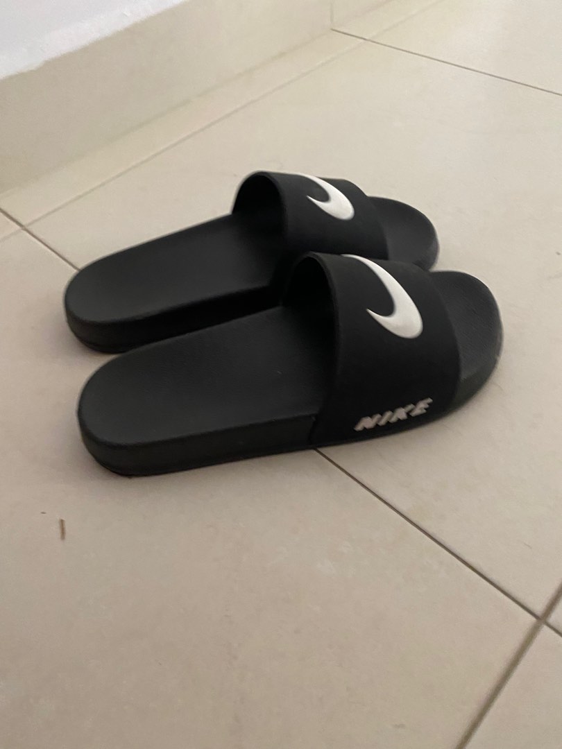 Black nike best sale sliders