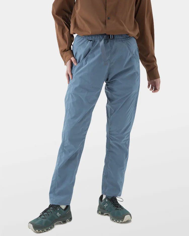 山と道 light 5 pocket pants slate blue-