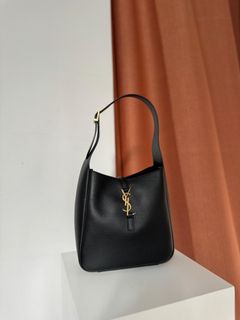 （分類：）位於 。 由 getitbag 提交（商品編號 1259738929，圖片 1）。簡介： 。