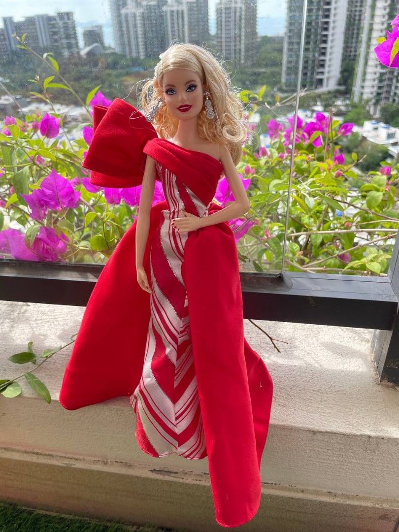 Barbie top 2019 holiday