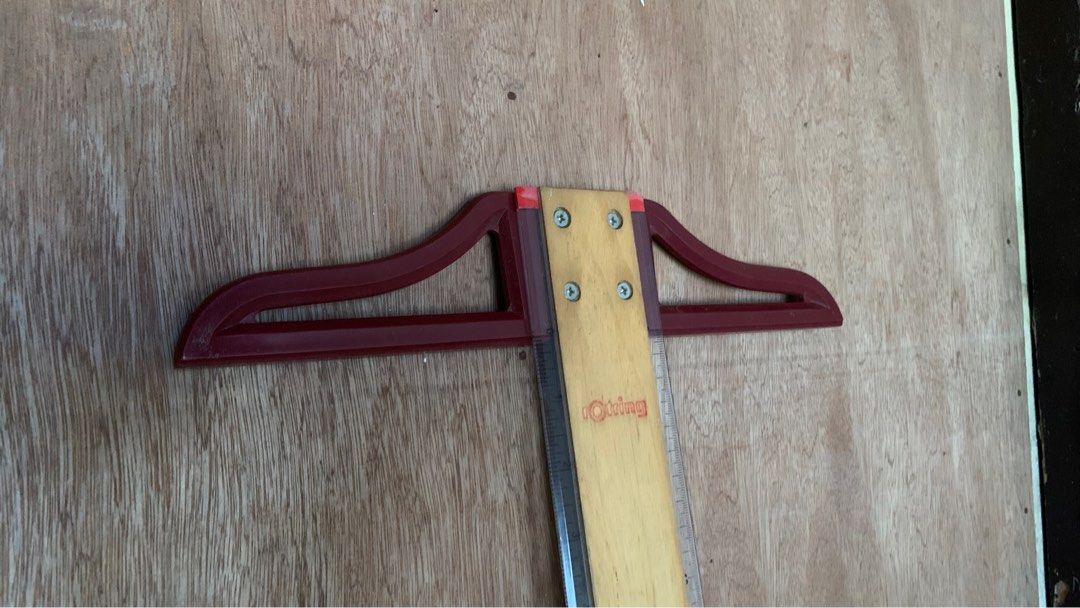 36” wooden rotring t-square (Category: Stationery & School Supplies) located in Dasmarinas. Submitted by nylanx_ (Listing ID 1259814940, Image 2). Description: 📍Dasmariñas, Cavite Selling my well used t-square after graduating bs architecture Pls see photos for details of any flaws Some numbers are wipe off and the wooden part has minimal sign of usage No broken part negotiable price just message me.