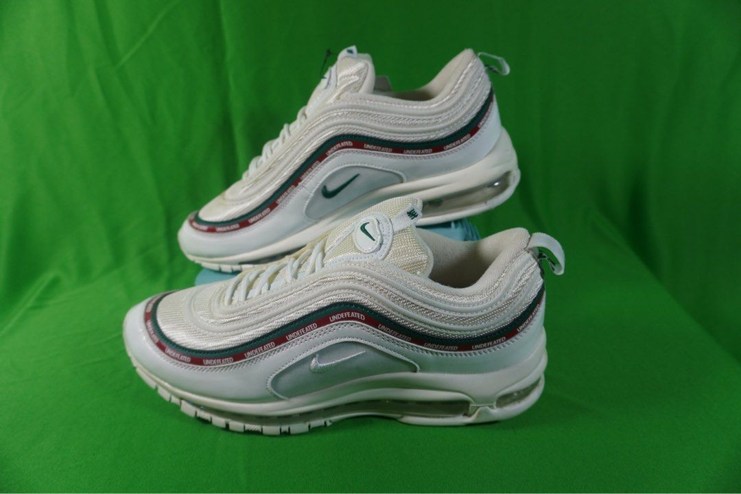 563.Nike Air Max 97 undefeated white size 44 Insole 28 cm Made in