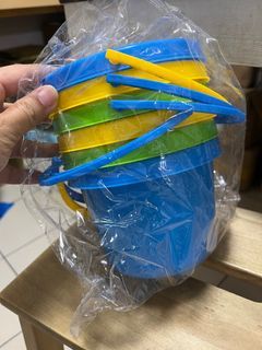 免費玩具水桶5個