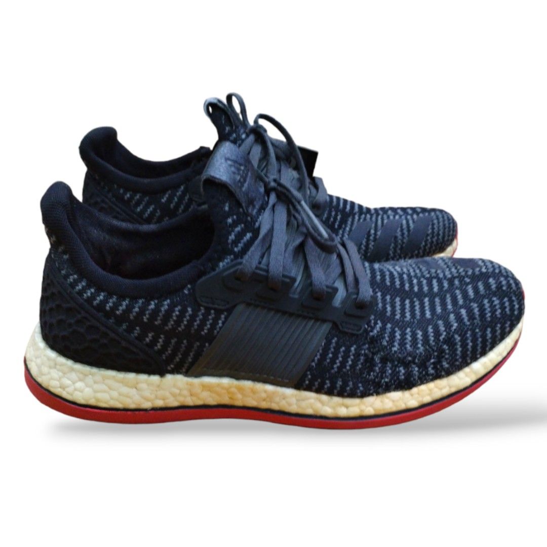 9.5 US 8.5 UK 42.5 EU 26.5 cm Adidas Boost prelove item Men s