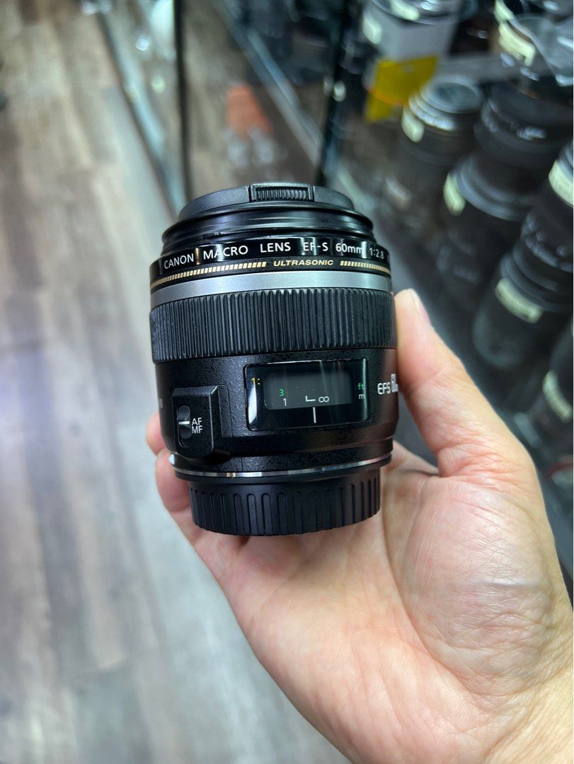 Canon キャノン EF-S 60mm F2.8 マクロ USM レンズ 特別