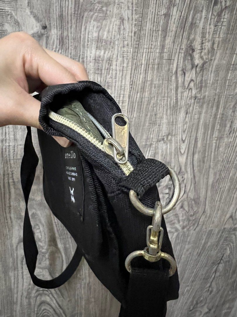 Anello black sling discount bag