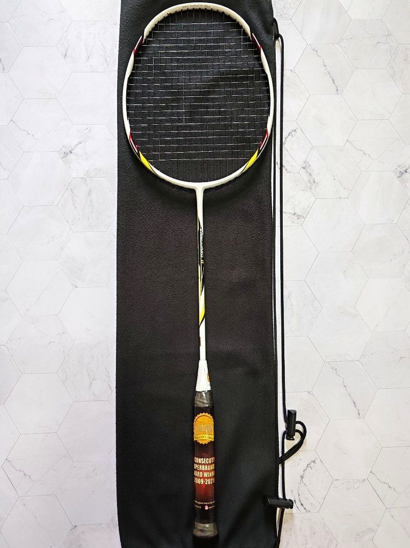 Apacs Vanguard 11 Badminton Racket, Sports Equipment, Sports & Games