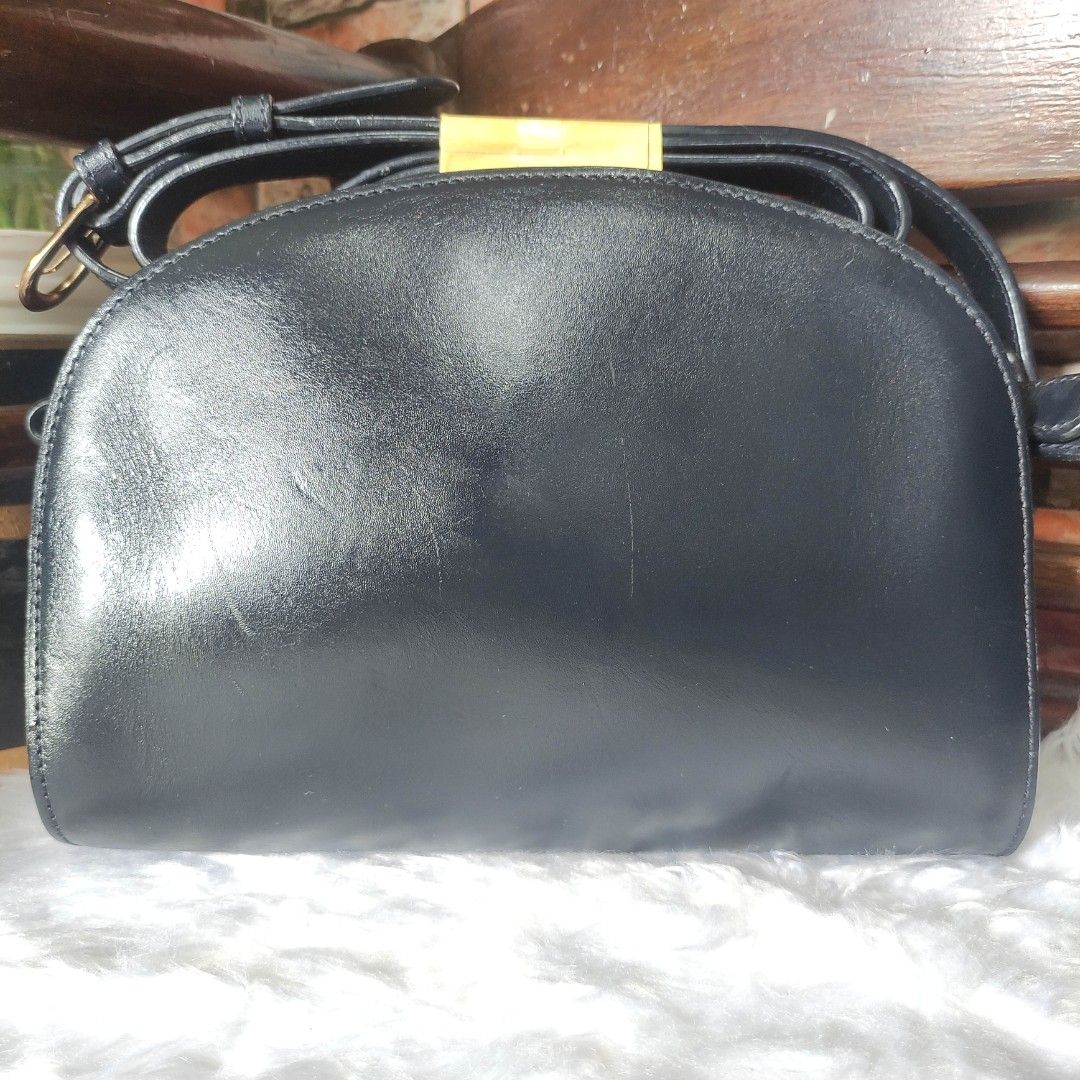 What's In My Bag  APC Demi-Lune Half Moon Bag Review 