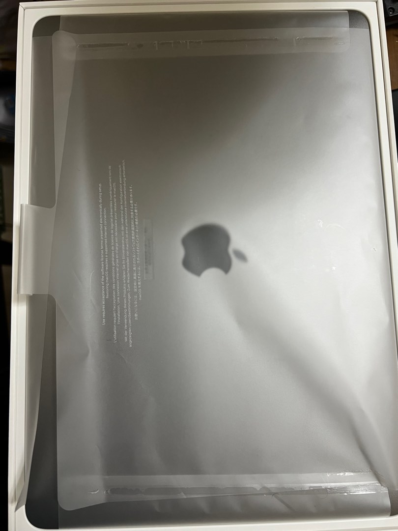 Apple MacBook Pro 2019 13吋2.4GHz四核i5/8G/256G SSD, 電腦及科技
