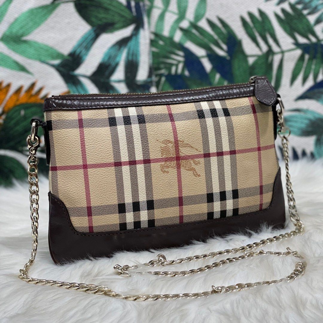 BRAND NEW Authentic Original Burberry Wallet, Luxury, Bags & Wallets on  Carousell