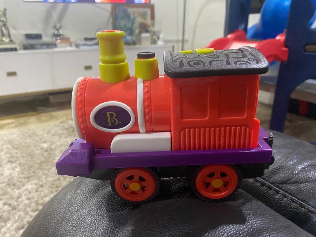 B toys critter express musical electric toy train with hot sale steam and light