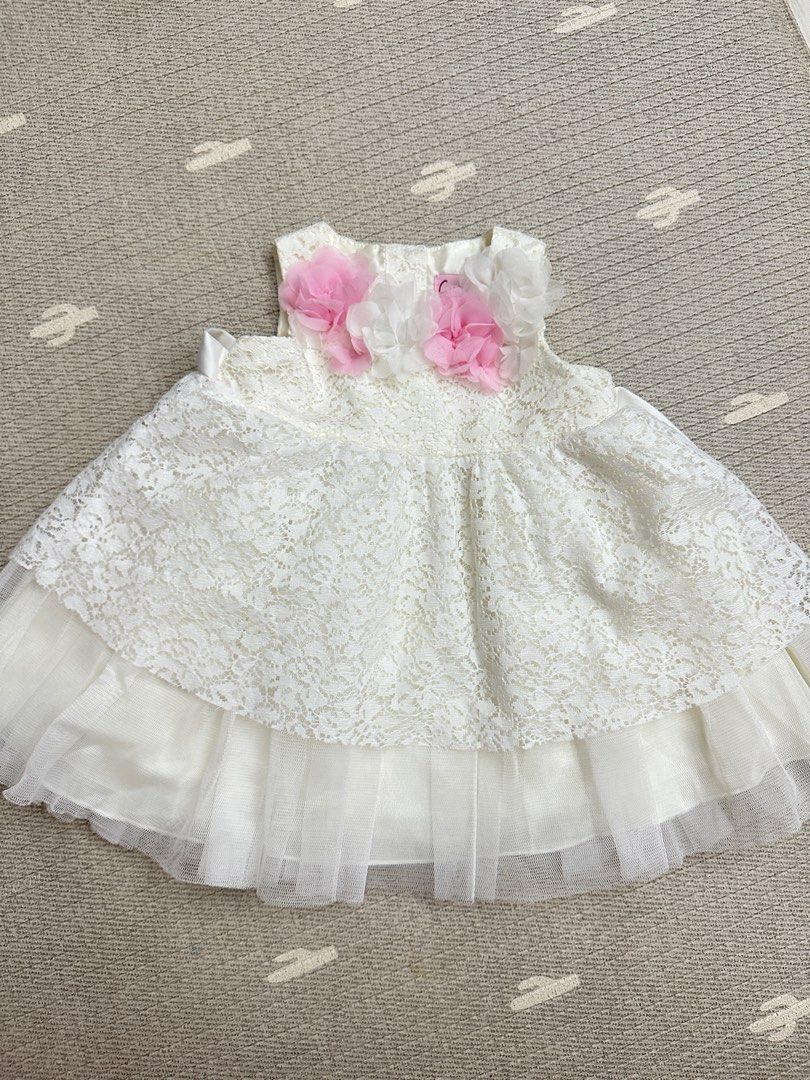 Frocks and gowns for sales baby girl