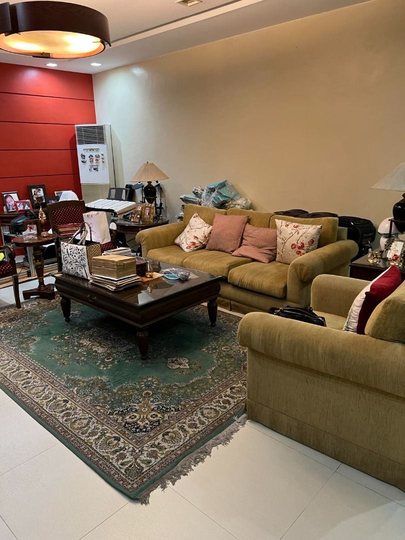 BelAir 3 House and Lot For Sale OLD HOUSE BUYER'S ONLY, Property, For