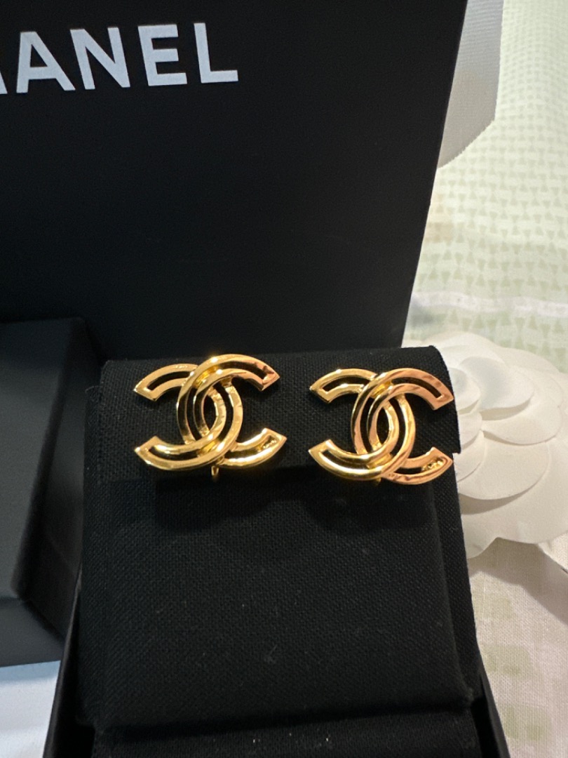 Brand new Authentic Chanel Earrings Clip On CC, Luxury, Accessories on  Carousell