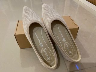 （分類：）位於 。 由 swylo 提交（商品編號 1259890166，圖片 1）。簡介： 。