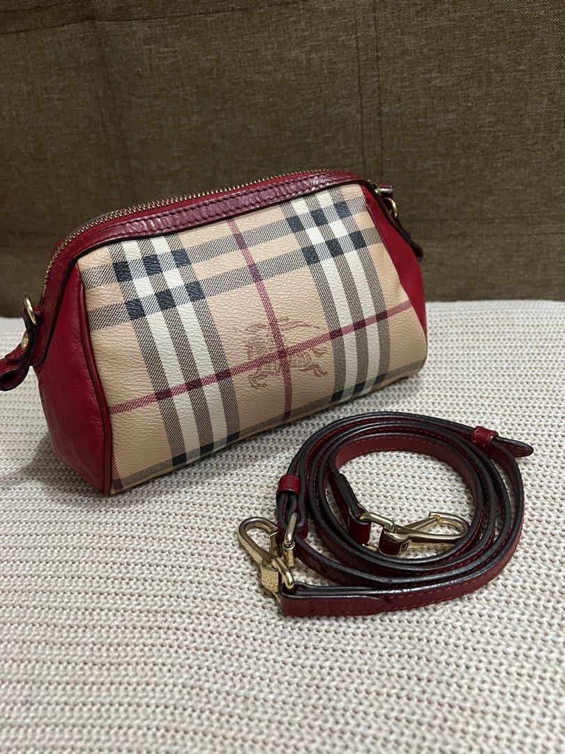 Burberry mini best sale blaze crossbody bag