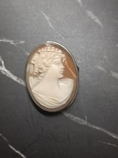 Cameo shell, authentic. silver frame
