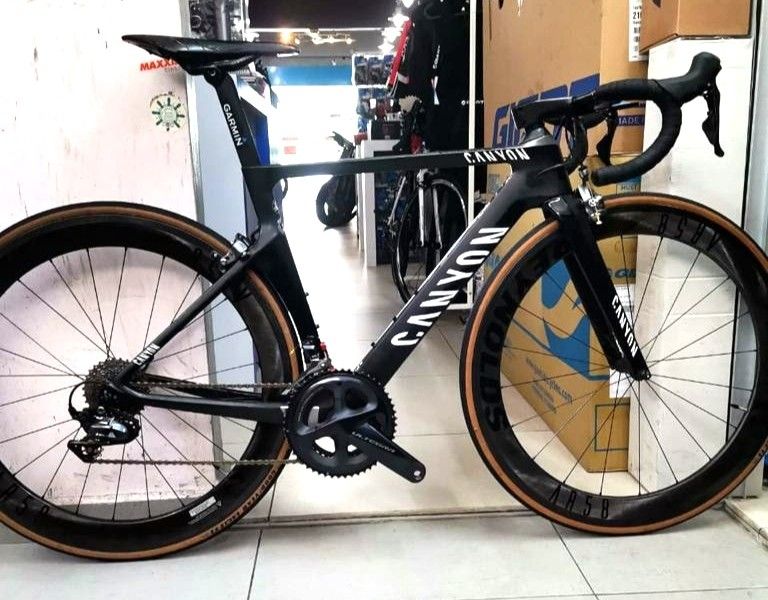 Canyon aeroad cf 10 hot sale