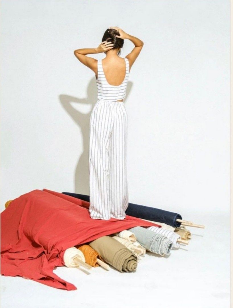 Carino Mira Stripes Set Coordinates (Category: Sets or Coordinates) located in Muntinlupa City. Submitted by shesellsbuy (Listing ID 1259939330, Image 2). Description: .