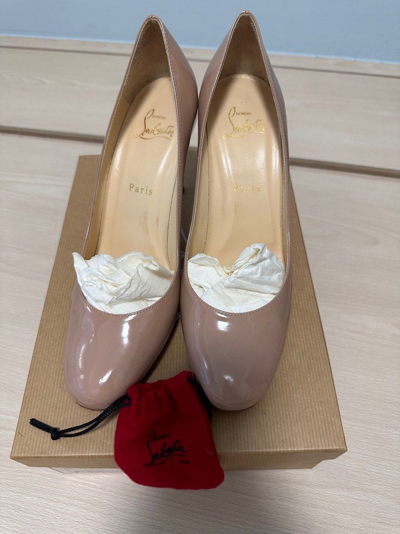 Christian louboutin round cheap toe pumps
