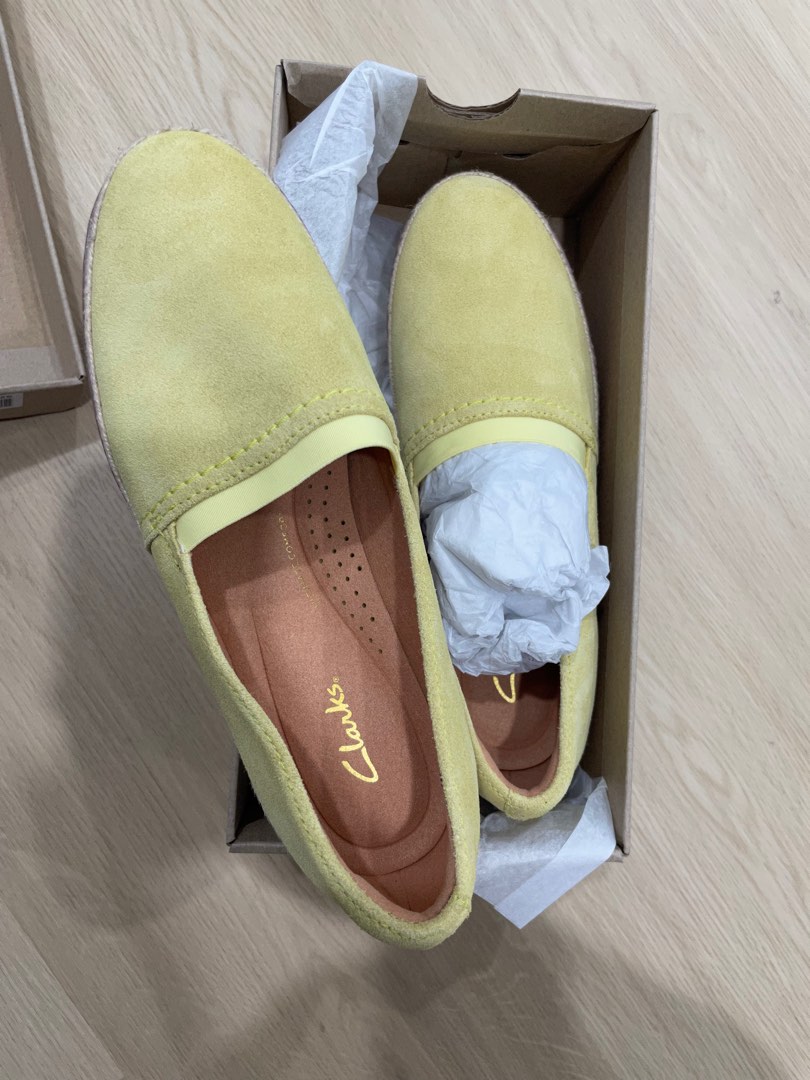 clarks serena paige slip on