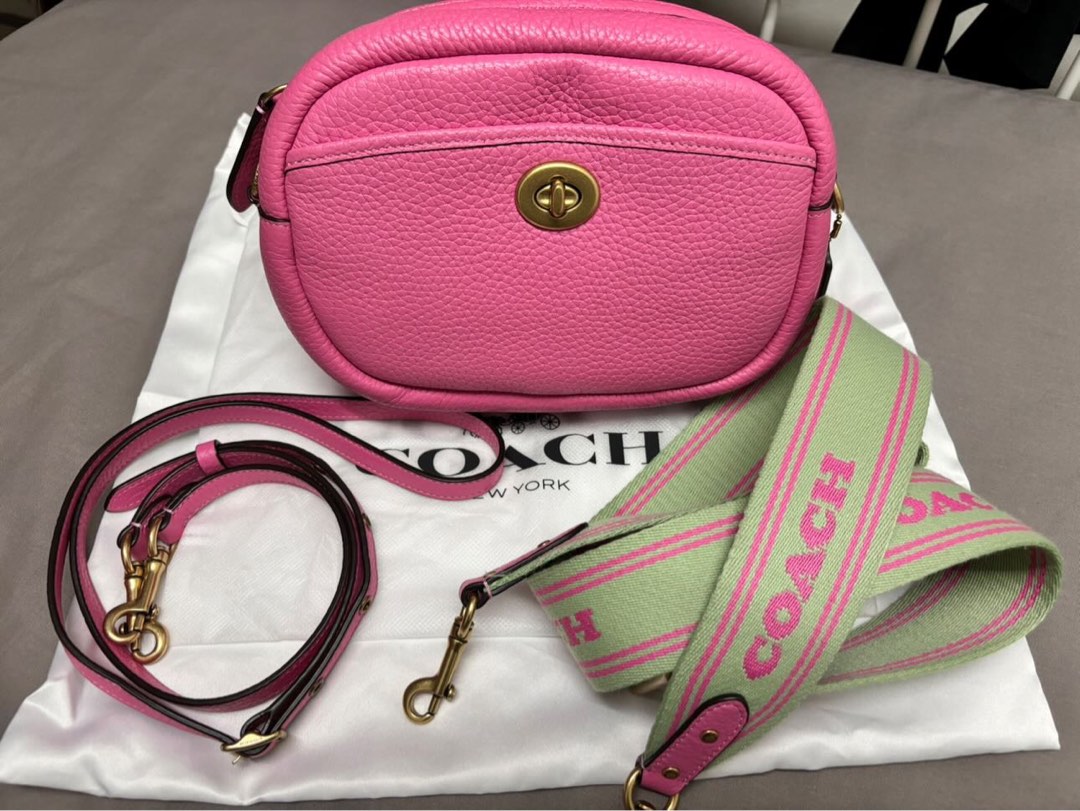 Coach Soft Pebble Leather Camera Bag, Women's Fashion, Bags & Wallets