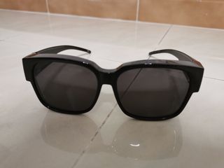 （分類：）位於 。 由 rmcluir 提交（商品編號 1259899886，圖片 1）。簡介： 。