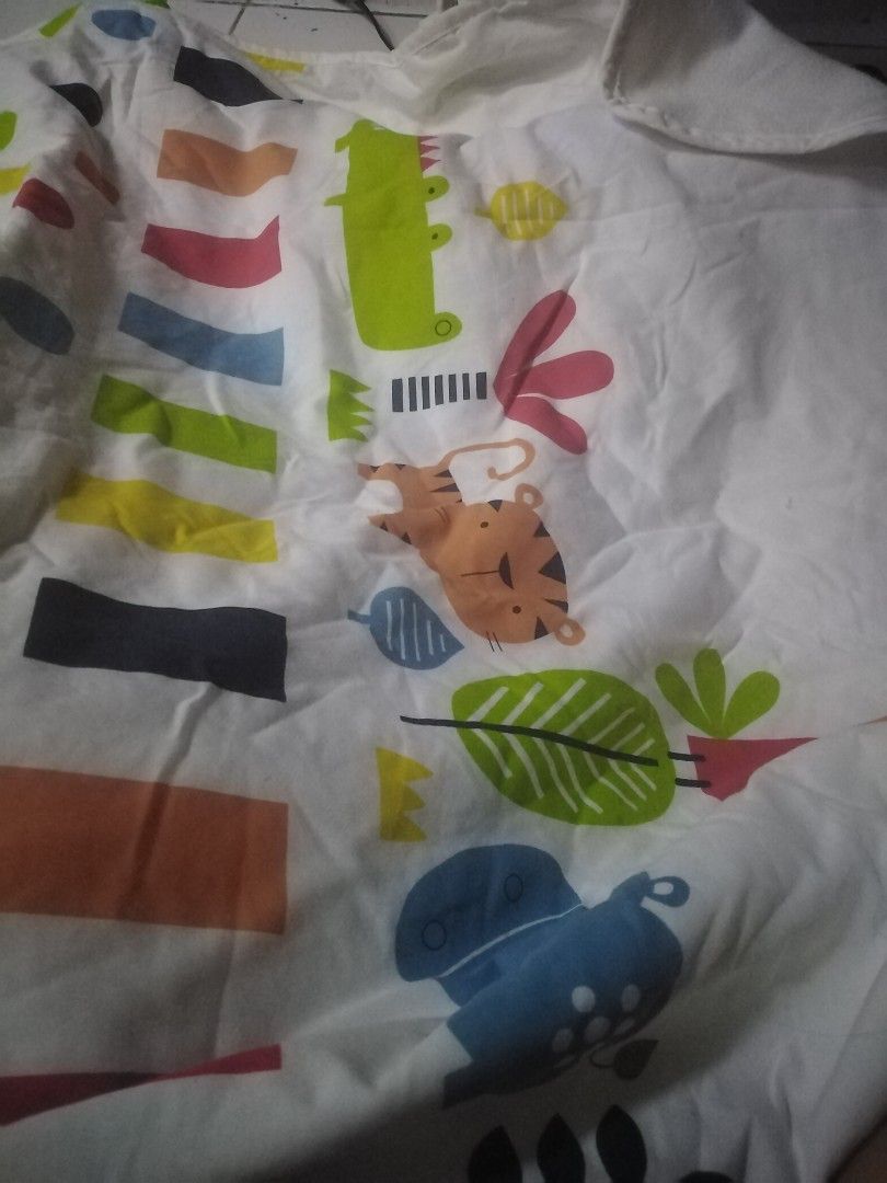 Crib store bed sheet