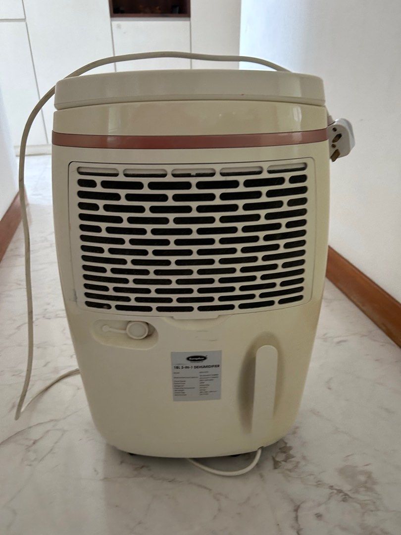 EuropAce 320w Dehumidifier (needs repair), TV & Home Appliances, Air
