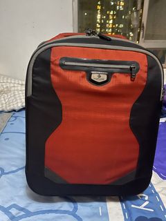 （分類：）位於 。 由 joepun 提交（商品編號 1259920819，圖片 1）。簡介： 。