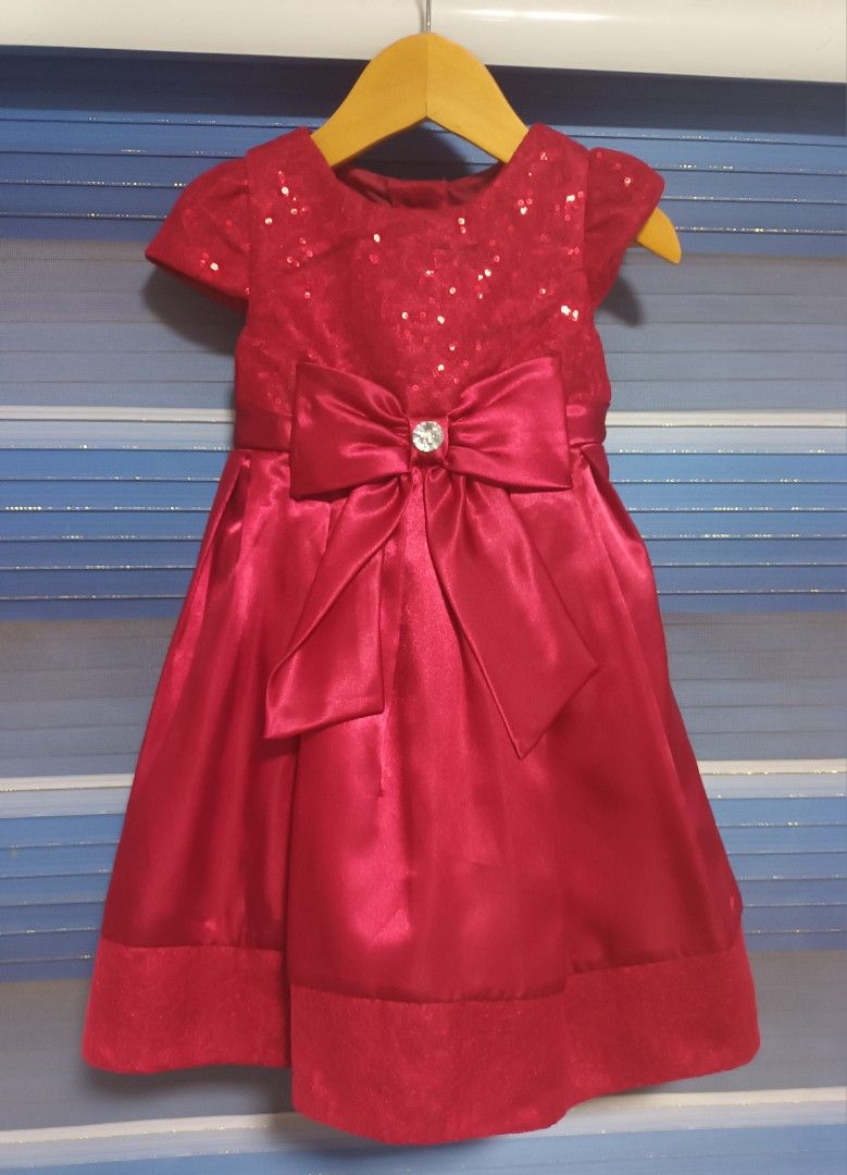 4t outlet red dress