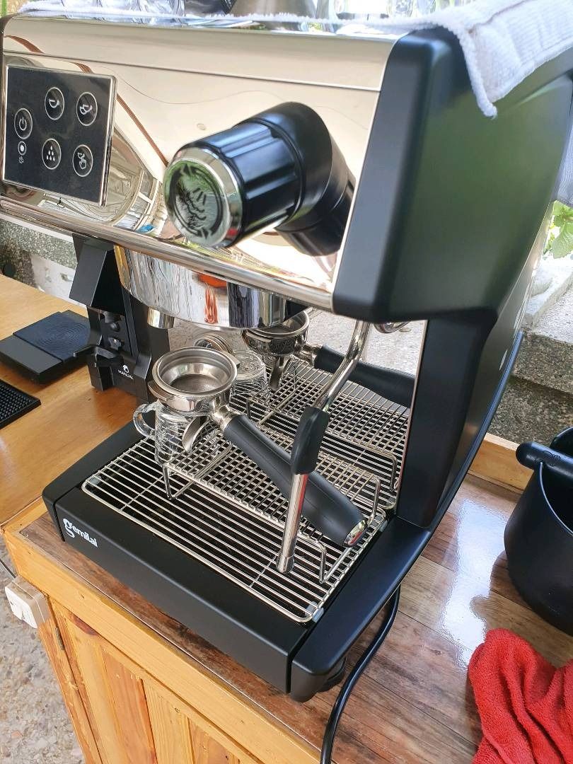 *EPA-03 3200D GEMILAI ESPRESSO MACHINE (Category: Coffee Machines & Makers) located in Taguig. Submitted by mgracelim38484 (Listing ID 1259837529, Image 3). Description: * ESPRESSO STAINLESS MACHINE *MODEL: CRM 3200D * DUAL BOILER . *Coffee machine principle: pump pressure type. *Capacity: 20 cups or more *Rated power: 29650W *Weight: 15kg/ 18.5 kg *Voltage: 220V/50Hz *Body material: stainless steel *Size L x W x H = 490 x 400 x 560 mm . * COLOR: