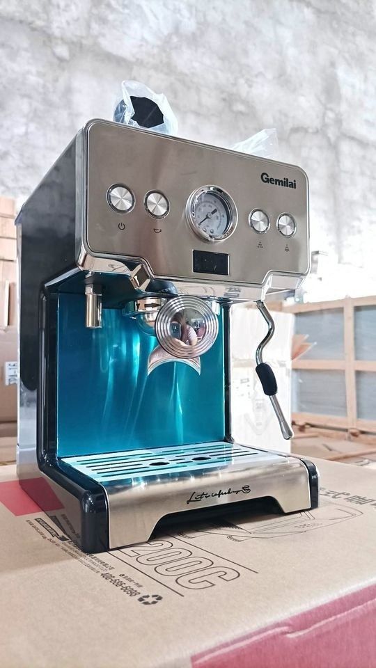 EPA-05 GEMILAI COFFEE MACHINE WITH GRINDER (SALE) (Category: Coffee Machines & Makers) located in Taguig. Submitted by mgracelim38484 (Listing ID 1259836183, Image 3). Description: NEW ARRIVAL STOCKS! 😍 GRAND SALE SALE ‼️ We have Discount if you will purchase 5-10pcs units. What are you waiting for? GET YOURS NOW😍📢 SPECIFICATION: -CRM3605 semi-automatic household espresso machine,double boiler steam milk froth -Coffee machine type: semi-automa