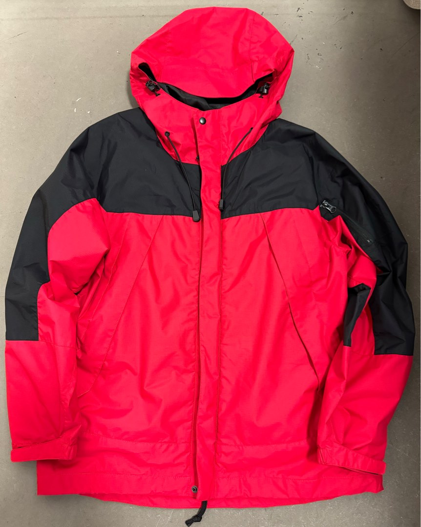 日牌Freak’s store 2 in 1 waterproof jacket, 男裝, 外套及戶外衣服 - Carousell