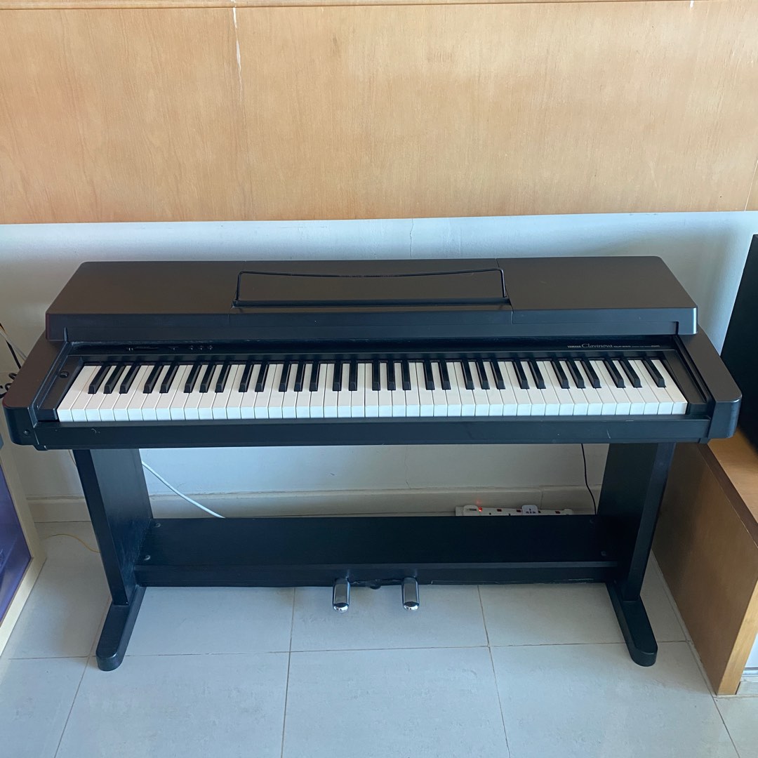 [FREE DELIVERY] Yamaha Clavinova CLP250 Digital Piano with AWM