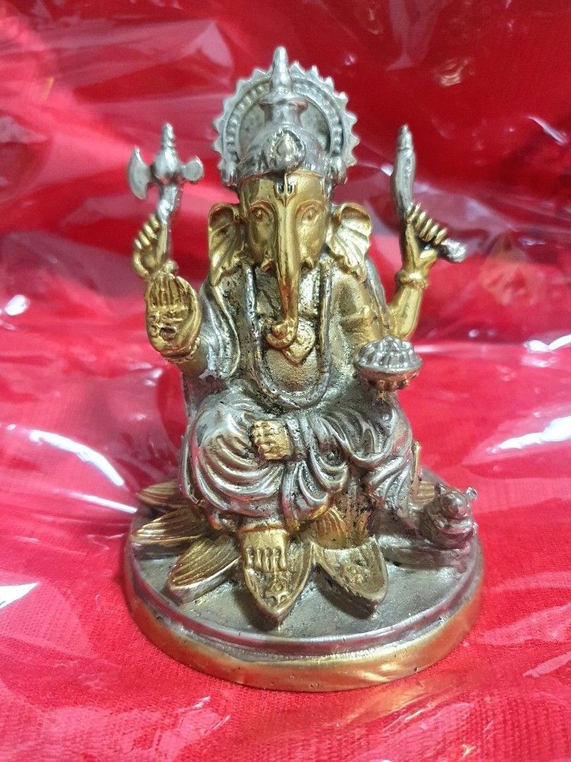 [Ganesha Himal Museum Temple] Roop Lor Amulet, Hobbies & Toys ...