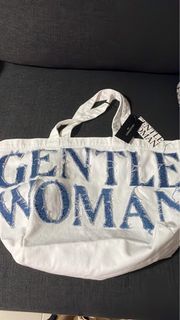 BNIP Jentle Garden (Jennie x Gentle Monster) Sunglasses Bag (Open to  Nego)!, Women's Fashion, Bags & Wallets, Cross-body Bags on Carousell