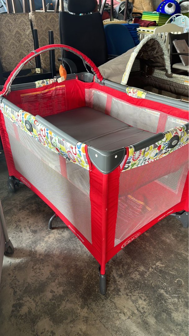 Graco playpen, Babies & Kids, Baby Nursery & Kids Furniture, Cots