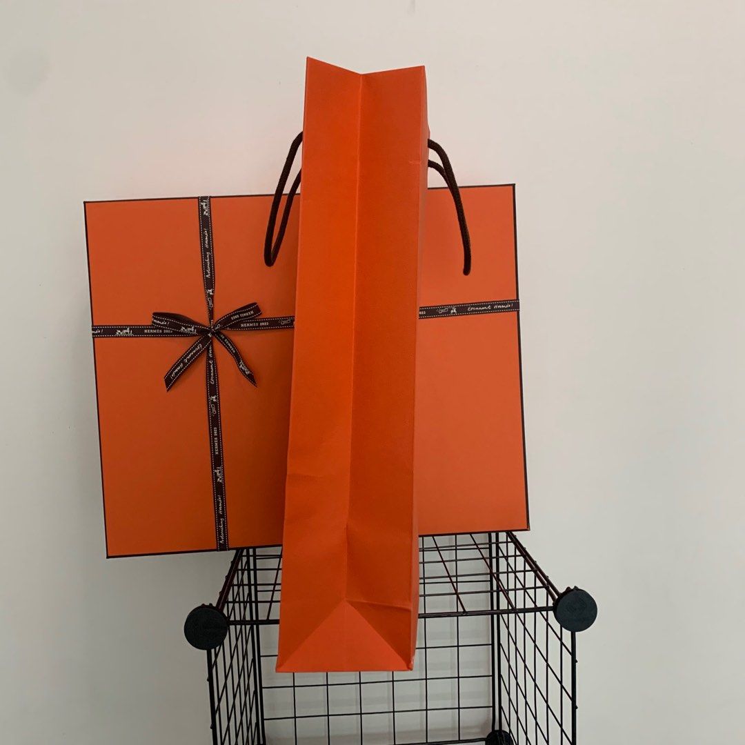 Hermes Small Paperbag (Category: Luxury Accessories) located in Manila. Submitted by urbanwear (Listing ID 1259815584, Image 3). Description: .