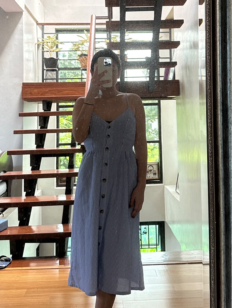 H M Blue And White Stripes Dress Women s Fashion Dresses Sets h-m-blue-and-white-stripes-dress-women-s-fashion-dresses-sets