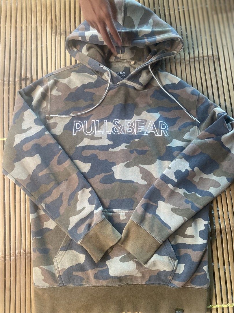 Harga hoodie pull and bear camo new arrivals