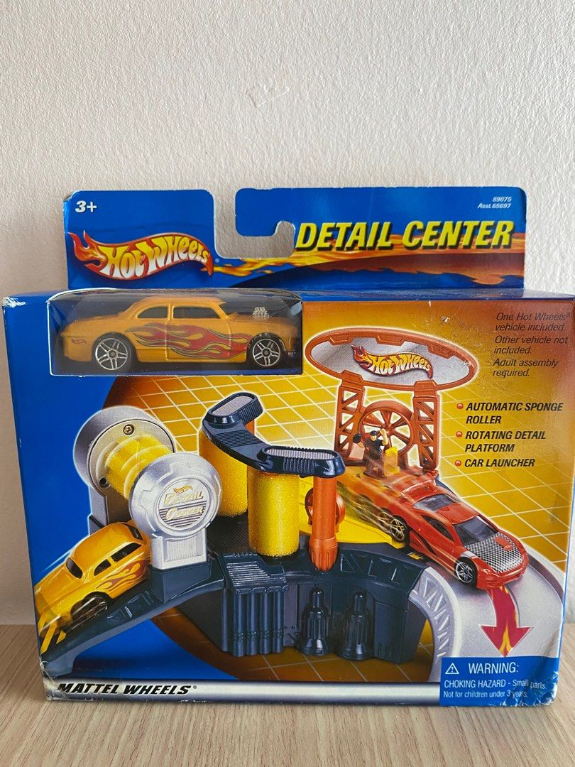 Hotwheels detail centre, Hobbies & Toys, Toys & Games on Carousell