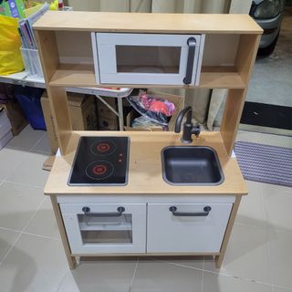 (Category: ) located in . Submitted by asimran (Listing ID 1259922534, Image 1). Description: .