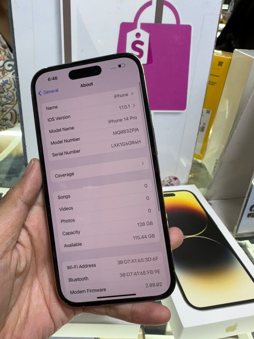 iphone 14 pro 128gb smartlocked good as new (Category: iPhone 14 Series) located in Cainta. Submitted by vine_gadget_shop (Listing ID 1259914077, Image 3). Description: iphone 14 pro 128gb smartlocked good as new complet package warranty until january 2024 pick up store greenhills shopping center we accept trade in we accept credit card ,ggives installment we do cod and door to door we ship nationwide for fast transaction call 09277368323 look fo