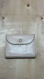 (Category: ) located in . Submitted by silhouettes_closet (Listing ID 1259861909, Image 1). Description: .