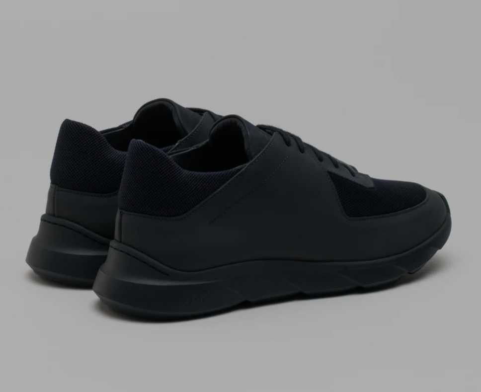 Jak shoes (Category: Sneakers) located in Bacolod City. Submitted by ghostpepper888 (Listing ID 1259879935, Image 2). Description: Portuguese sneakers..size 44 in tag but fits best for size 43..