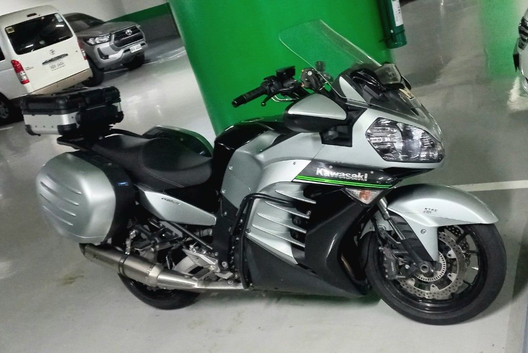 Kawasaki gtr 1400 model best sale 2019