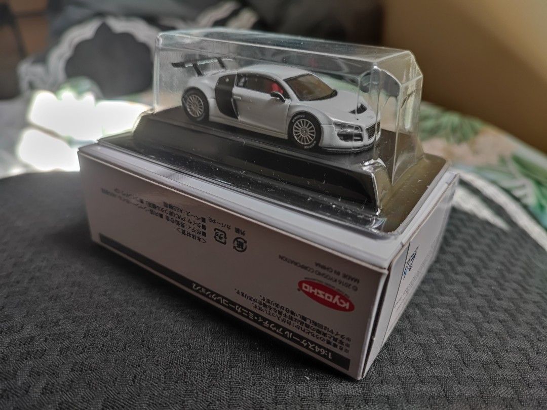 Kyosho 1/64 Audi R8 LMS - Suzuka Gray - special edition 特別